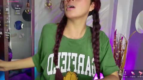 Snapshot of leyla_collinss chatting on February 8, 2026, 2:15 am Leyla online show from February 8, 2026, 2:15 am