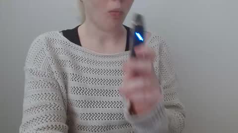 Leyla online show from April 4, 2026, 6:00 am