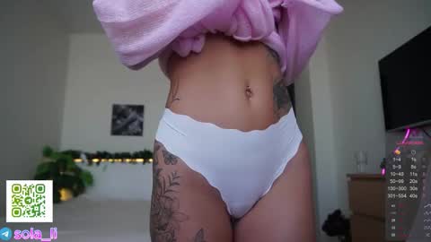 Leyla ly Ill be here Tuesday Thursday Friday Saturday Sunday online show from December 1, 2025, 4:39 am