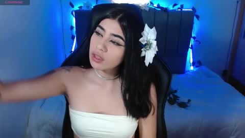 Snapshot of leyla_sans chatting on January 2, 2025, 12:55 am Leyla online show from January 2, 2025, 12:55 am