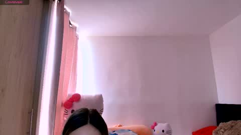 Leyla  online show from April 16, 2026, 3:02 pm