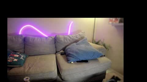 Hornystonerchick online show from December 28, 2024, 5:23 am