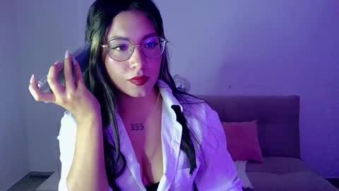 Lia  online show from March 6, 2026, 12:07 am