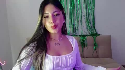 Lia  online show from March 17, 2026, 6:33 pm
