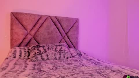 Snapshot of lia__summer chatting on February 12, 2025, 2:14 am lia__summer online show from February 12, 2025, 2:14 am