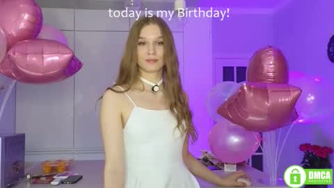 Snapshot of lia_flores chatting on October 25, 2025, 4:35 pm Lia  online show from October 25, 2025, 4:35 pm