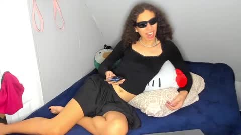 Snapshot of lia_hdz chatting on September 25, 2025, 9:51 pm Kabroncita online show from September 25, 2025, 9:51 pm