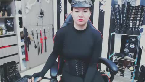 Snapshot of lia_izumy chatting on December 21, 2024, 11:44 am . online show from December 21, 2024, 11:44 am