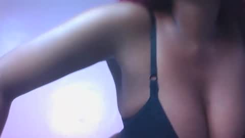 lia online show from February 19, 2026, 12:01 pm