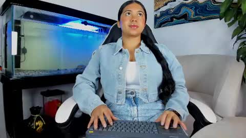 lia_lovelly online show from July 19, 2026, 11:19 pm