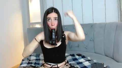 Lia online show from March 14, 2026, 8:47 pm