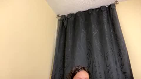 Little Queen Lia  online show from March 23, 2026, 12:14 am