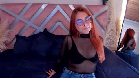 Lia  online show from March 2, 2026, 1:40 pm