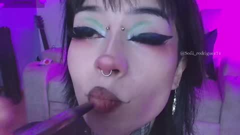 Snapshot of liaa_rodriguezz chatting on February 20, 2025, 12:52 am Liaa  online show from February 20, 2025, 12:52 am