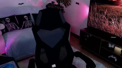 Snapshot of liaa_rodriguezz chatting on October 12, 2025, 10:31 pm Liaa  online show from October 12, 2025, 10:31 pm