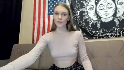 Julia  online show from January 17, 2026, 7:17 pm