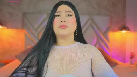 Lia Cox online show from May 19, 2026, 8:48 pm