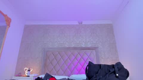 Lia online show from January 15, 2025, 8:58 pm