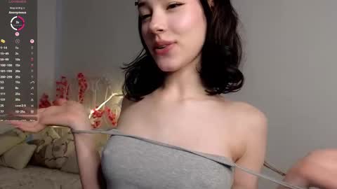 Lia  online show from March 12, 2026, 9:48 am