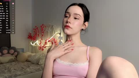 Lia  online show from April 1, 2026, 12:17 pm