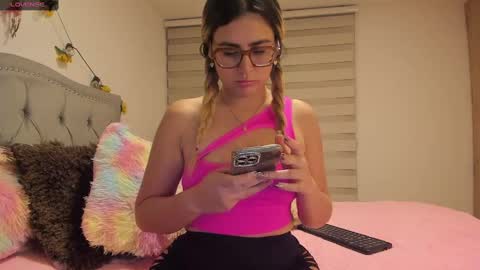 Snapshot of liahkimi chatting on January 24, 2025, 3:32 am Lia  online show from January 24, 2025, 3:32 am