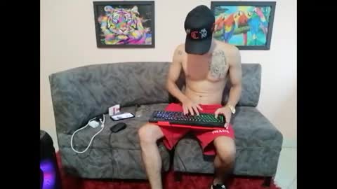 Andres online show from September 22, 2025, 9:39 pm