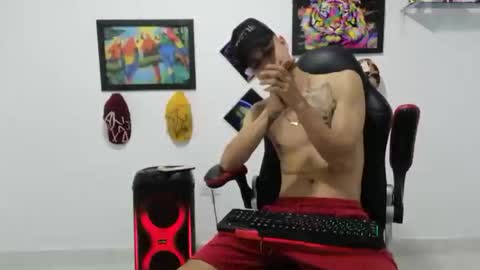 Andres online show from November 10, 2025, 11:04 pm