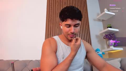 Liam Collins online show from March 1, 2025, 2:44 pm