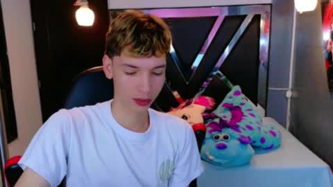 liam_green1 online show from March 1, 2026, 2:08 pm