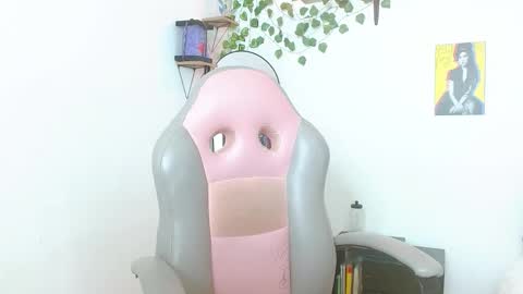 Snapshot of liam_xul chatting on January 14, 2026, 11:20 pm liamxul online show from January 14, 2026, 11:20 pm