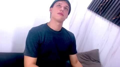 liam_york online show from February 24, 2026, 5:22 pm