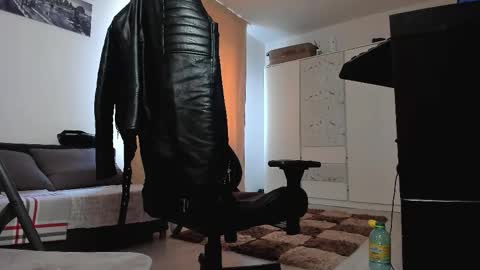 Snapshot of liamaesthetic chatting on February 5, 2026, 7:46 am Liam online show from February 5, 2026, 7:46 am