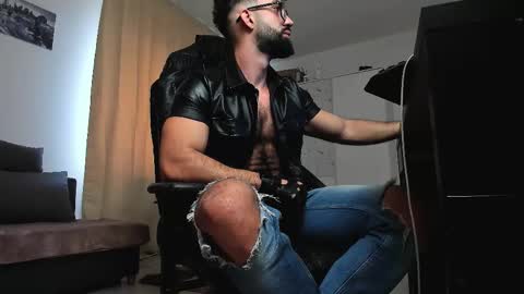 Snapshot of liamaesthetic chatting on February 17, 2026, 8:22 am Liam online show from February 17, 2026, 8:22 am