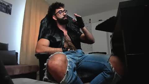 Snapshot of liamaesthetic chatting on February 28, 2026, 7:20 am Liam online show from February 28, 2026, 7:20 am