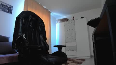 Snapshot of liamaesthetic chatting on March 10, 2026, 8:30 am Liam online show from March 10, 2026, 8:30 am