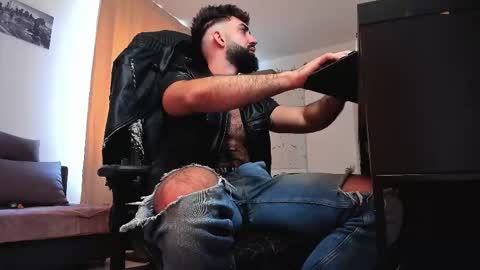 Snapshot of liamaesthetic chatting on March 25, 2026, 7:58 am Liam online show from March 25, 2026, 7:58 am