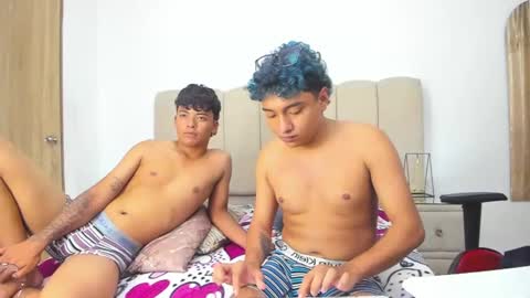 LiamANDjordan online show from November 11, 2025, 10:32 pm