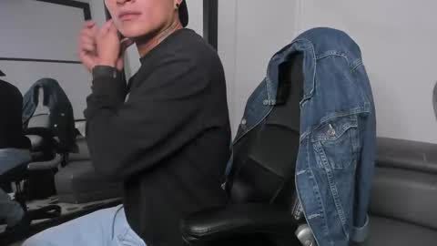 LiamDeep online show from September 30, 2025, 5:07 pm