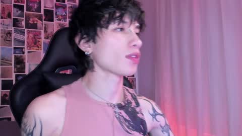 Snapshot of liamelf chatting on January 20, 2025, 5:26 am Liam online show from January 20, 2025, 5:26 am