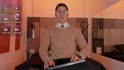 Liam online show from December 2, 2025, 11:37 am