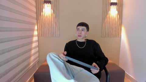 Snapshot of lian_cameron chatting on February 11, 2026, 3:55 am lian_cameron online show from February 11, 2026, 3:55 am