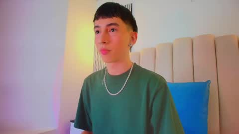 Snapshot of lian_cameron chatting on May 11, 2026, 3:56 am lian_cameron online show from May 11, 2026, 3:56 am