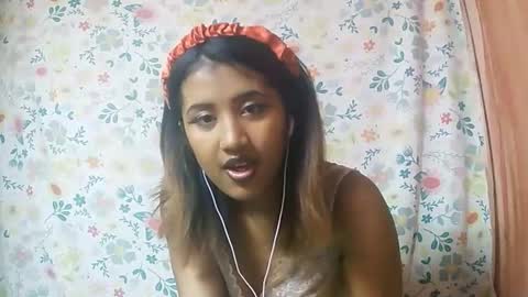 Liana9794 online show from June 7, 2026, 7:06 pm