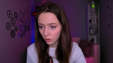 Snapshot of liana_best chatting on March 5, 2026, 11:06 am Li online show from March 5, 2026, 11:06 am