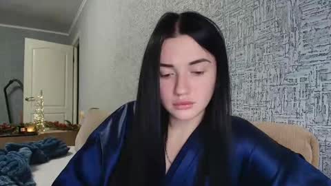 liana_diva online show from December 14, 2025, 6:23 pm