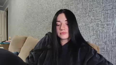 liana_diva online show from April 11, 2026, 6:34 pm