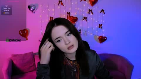 Little Liana  online show from March 31, 2026, 7:14 pm