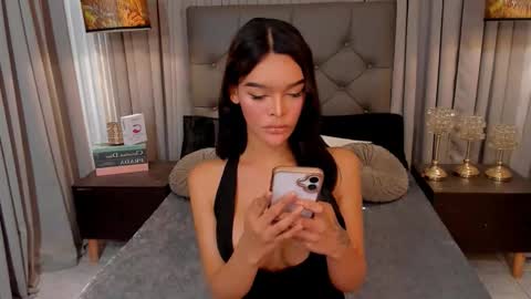 lianafoxontop online show from February 26, 2026, 8:30 pm