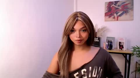 Snapshot of lianna_fox69 chatting on June 4, 2026, 9:43 pm CALL ME LIANNA online show from June 4, 2026, 9:43 pm