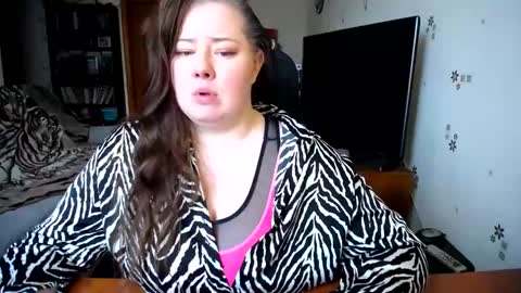 liaorgel online show from March 10, 2025, 11:10 am